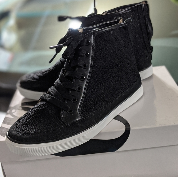 NWB Black Lace Hightops - Picture 6 of 6